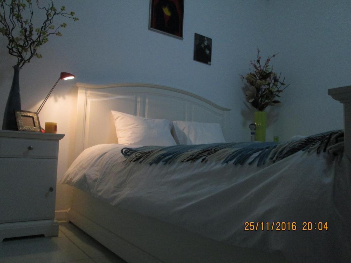 Praca Do Chile Apartment Lisbon Luaran gambar