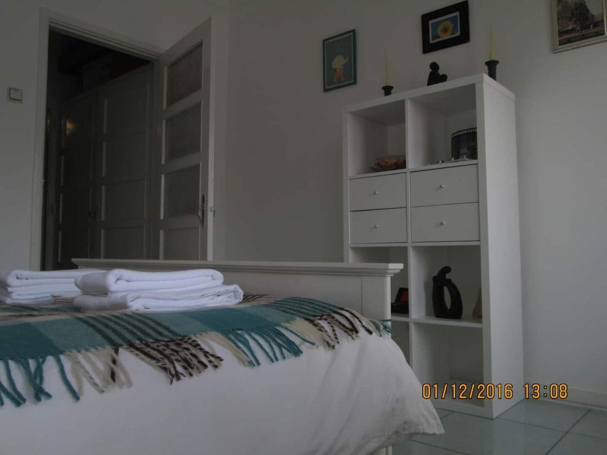 Praca Do Chile Apartment Lisbon Luaran gambar