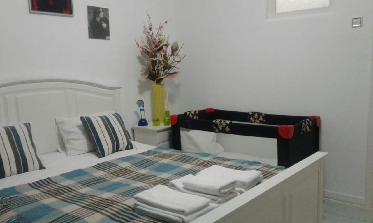 Praca Do Chile Apartment Lisbon Luaran gambar